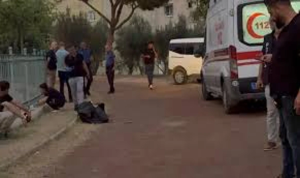 Mersin'de Sulama Kanalında Erkek Cesedi Bulundu