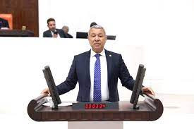 ASGARİ ÜCRETLİNİN ZAMLI MAAŞI ELİNE GEÇMEDEN ERİDİ
