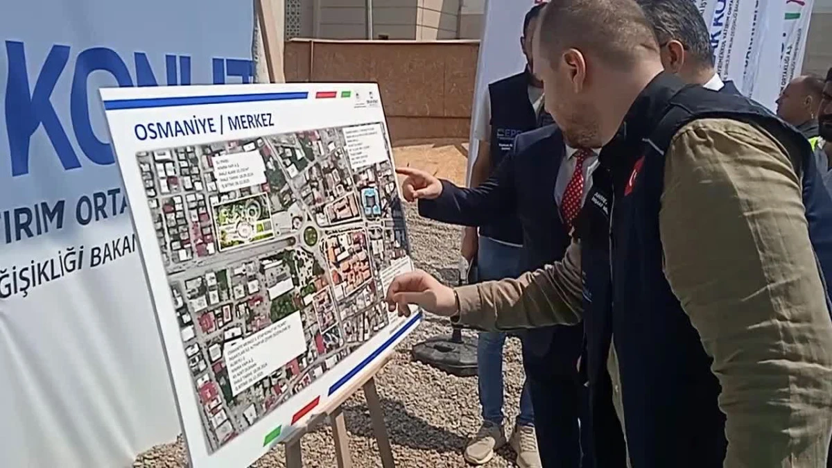 Osmaniye Valisi Erdinç Yılmaz: "Osmaniye merkezde 7 rezerv alanında çok hızlı bir şekilde çalışmalarımız sürüyor"