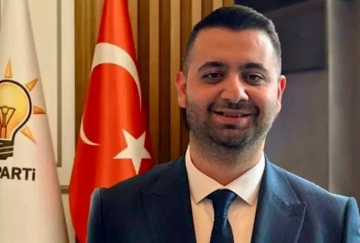 RÜŞVET İDDİALARI İSTİFA GETİRDİ !