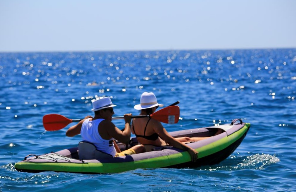 ANTALYA'DA TERMOMETRELER 40 DERECEYİ GÖSTERDİ
