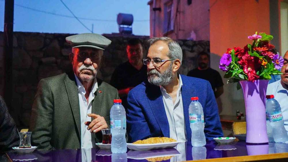 BAŞKAN BOZDOĞAN: "TARSUS’UN SADECE BU GÜNÜNE DEĞİL GELECEĞİNE DEĞER KATIYORUZ"