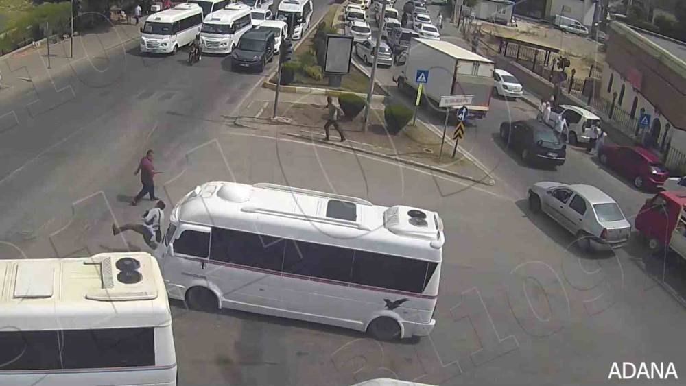 ADANA’DA YAŞANAN KAZA PES DEDİRTTİ