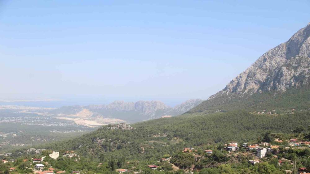 ÇEVRE ŞEHIRCILIK VE İKLIM DEĞIŞIKLIĞI BAKANLIĞI’NDAN ANTALYA’DA KONUT ARSASI