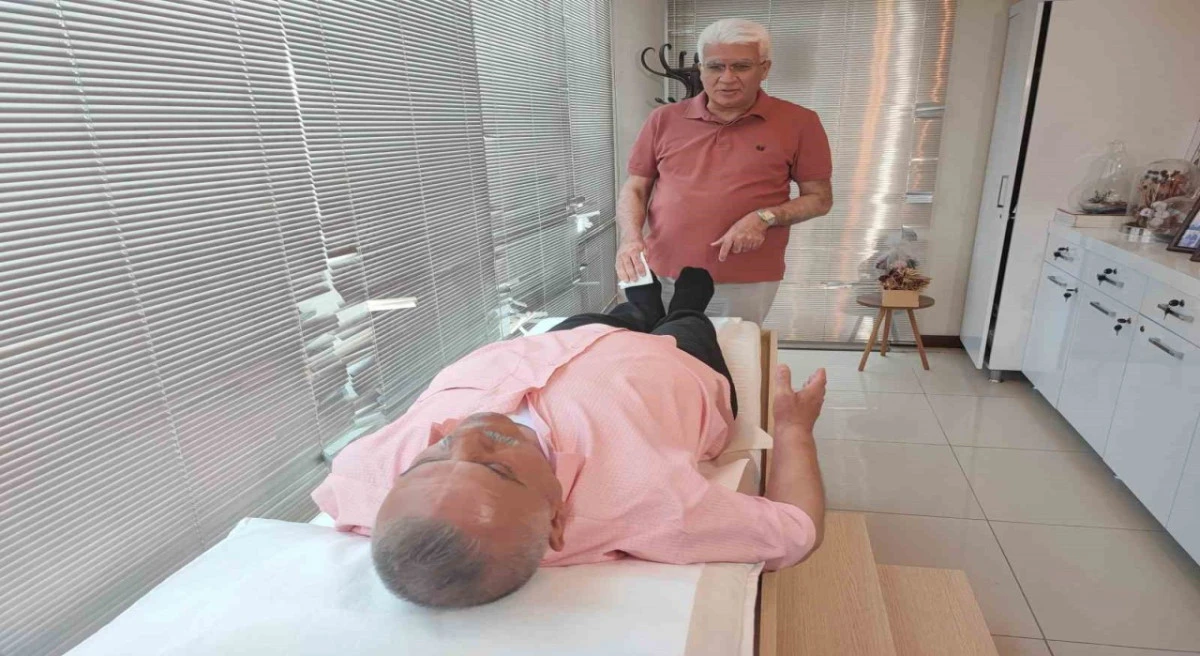 YÜRÜTEÇLE BİLE YÜRÜYEMİYORDU AMELİYAT OLDU YÜRÜMEYE BAŞLADI
