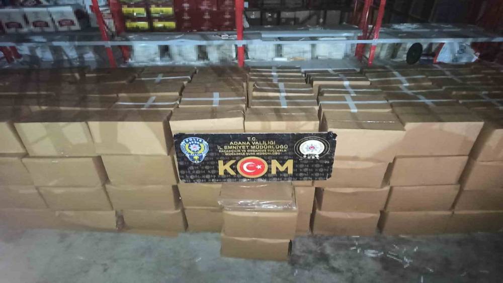 23 MİLYON DOLDURULMUŞ KAÇAK SİGARA VE MAKARON ELE GEÇİRİLDİ