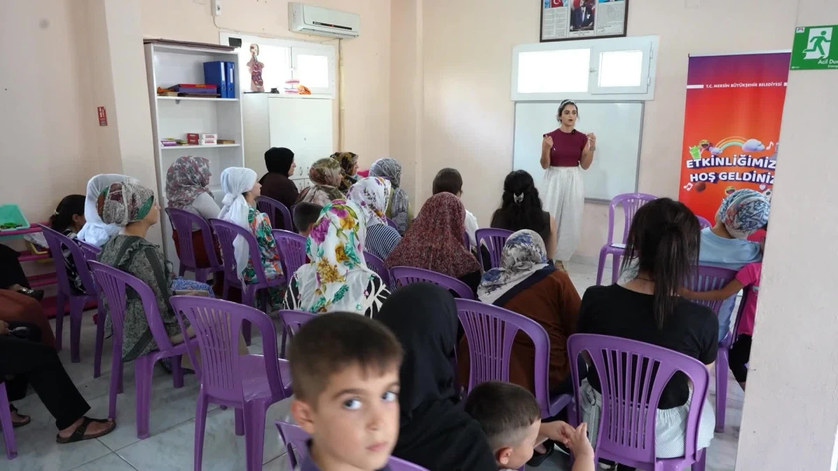 Mersin Büyükşehir Belediyesi'nden erken yaşta evliliğe karşı farkındalık eğitimi