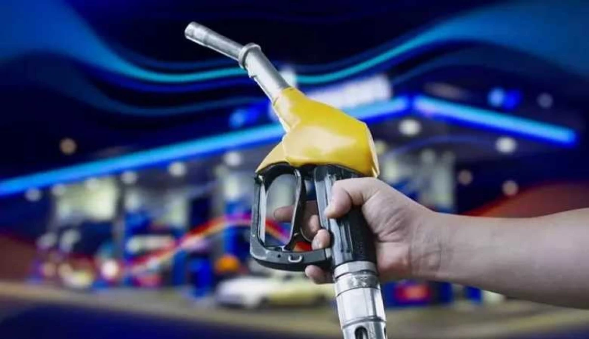 MOTORİNE DEV ZAM BEKLENİYOR