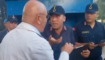 CHP'Lİ MAHMUT TANAL'IN KOVALADIĞI 2 ASKER AÇIĞA ALINDI