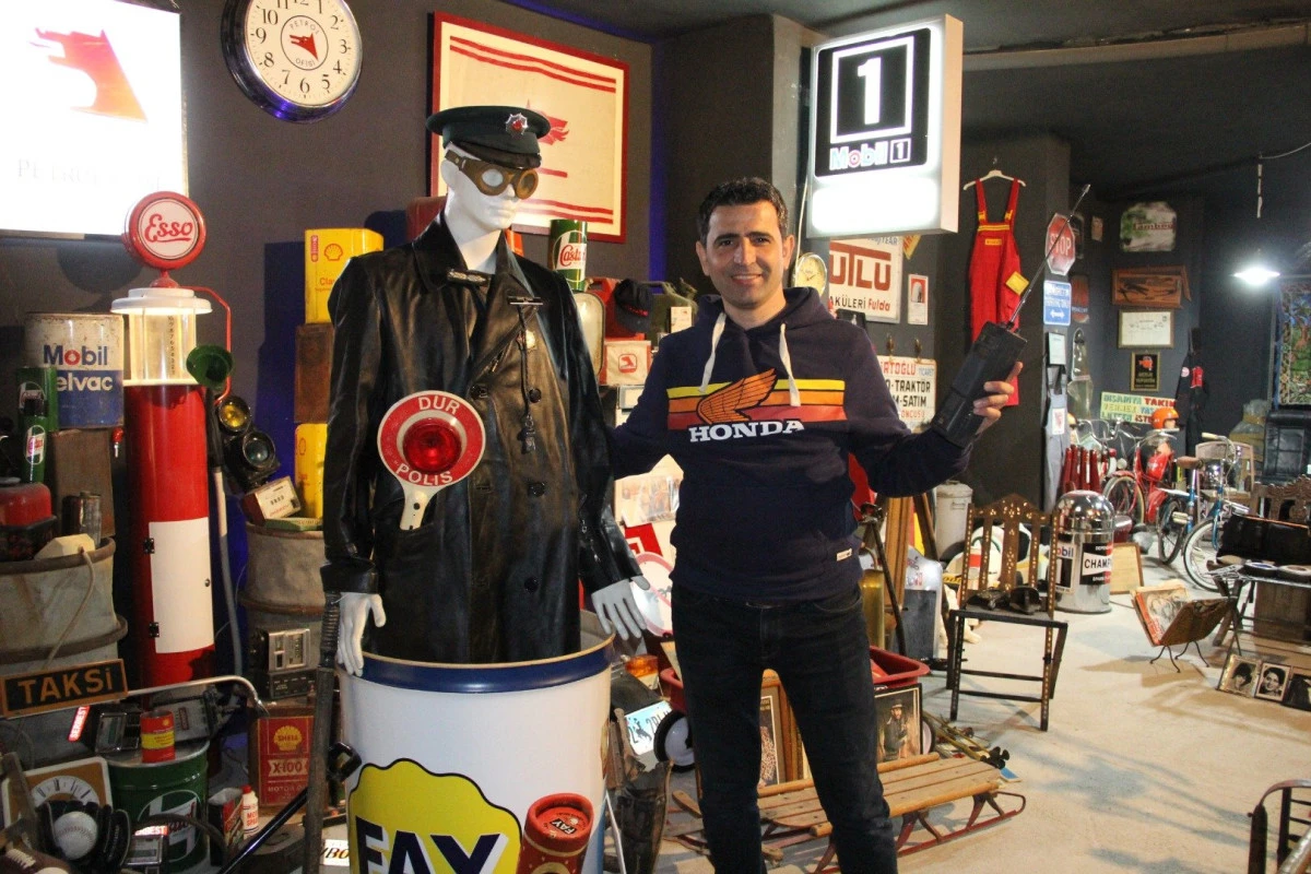 Oktay Dal'ın Nostalji Tutkusu: 5 Bin Parçadan Oluşan Koleksiyon