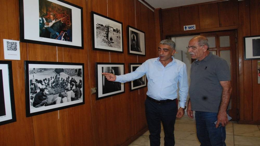 ADANA’DA “AŞIK VEYSEL FOTOĞRAF SERGİSİ” AÇILDI