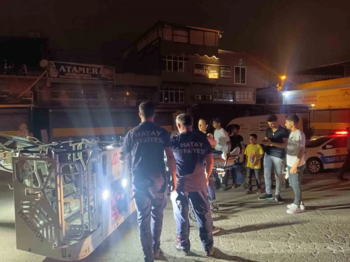 İSKENDERUN'DA SU KANALINA UÇAN MOTOSİKLETİN SÜRÜCÜSÜ YARALANDI