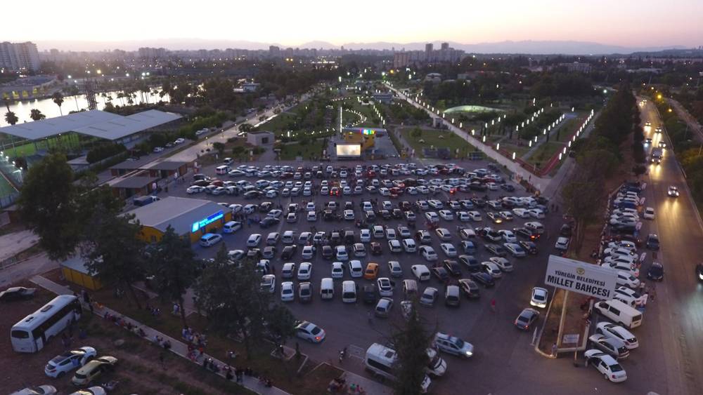 YÜREĞİR’DE ARABADA SİNEMA GÜNLERİ BAŞLIYOR