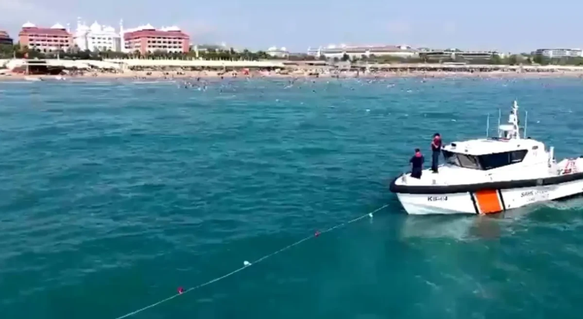 Manavgat'taki Su Sporları Noktaları Tahliye Edildi