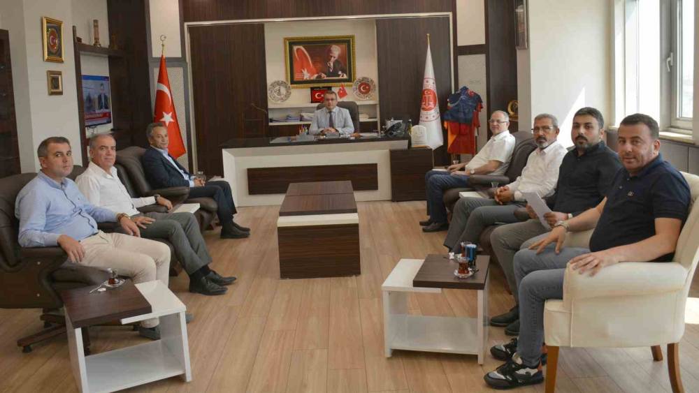 HÜKÜMLÜ VE DENETİMLİ SERBESTLİK UYGULANANLARA İŞ MAKİNESİ OPERATÖRLÜĞÜ EĞİTİMİ