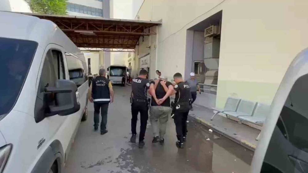Hatay’da yağma ve öldürmeye teşebbüs suçuna karışan şüpheli tutuklandı
