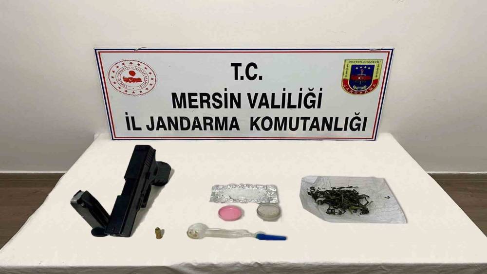 MERSİN’DE UYUŞTURUCU OPERASYONU: 4 GÖZALTI