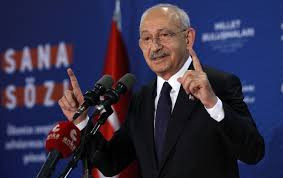 KILIÇDAROĞLU, ERDOĞAN'IN AYNI ANDA 25 KANALDA GÖSTERİLMESİNE BÖYLE TEPKİ VERDİ: DEMOKRASİ VADEDİYORUZ DEMOKRASİ