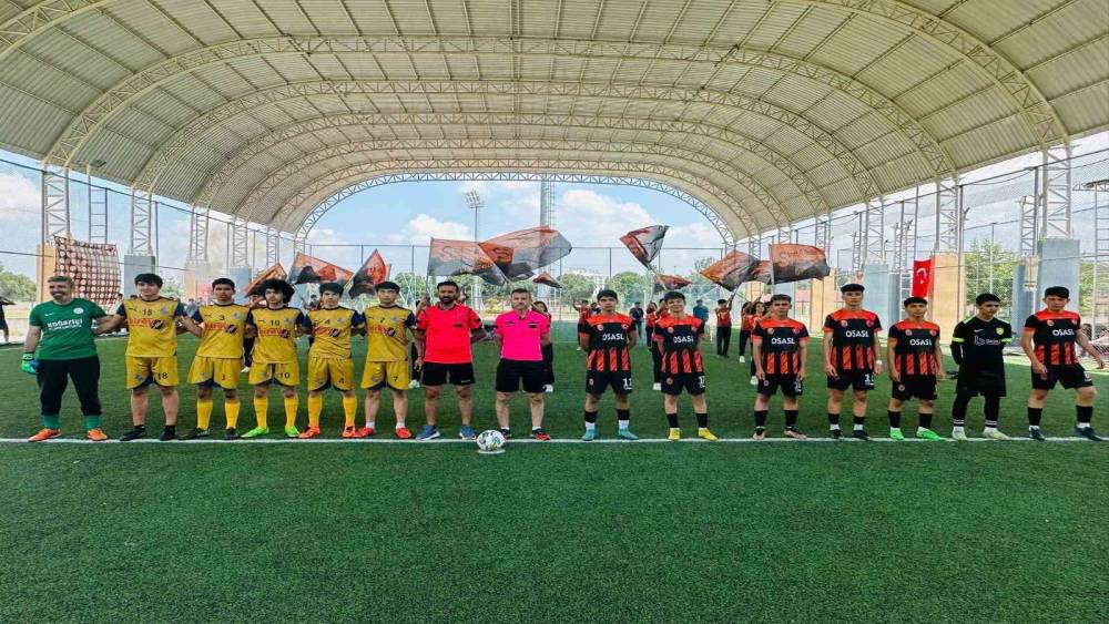 19 MAYIS ATATÜRK’Ü ANMA, GENÇLİK VE SPOR BAYRAMI, FUTBOL TURNUVASI ŞAMPİYONU BELLİ OLDU