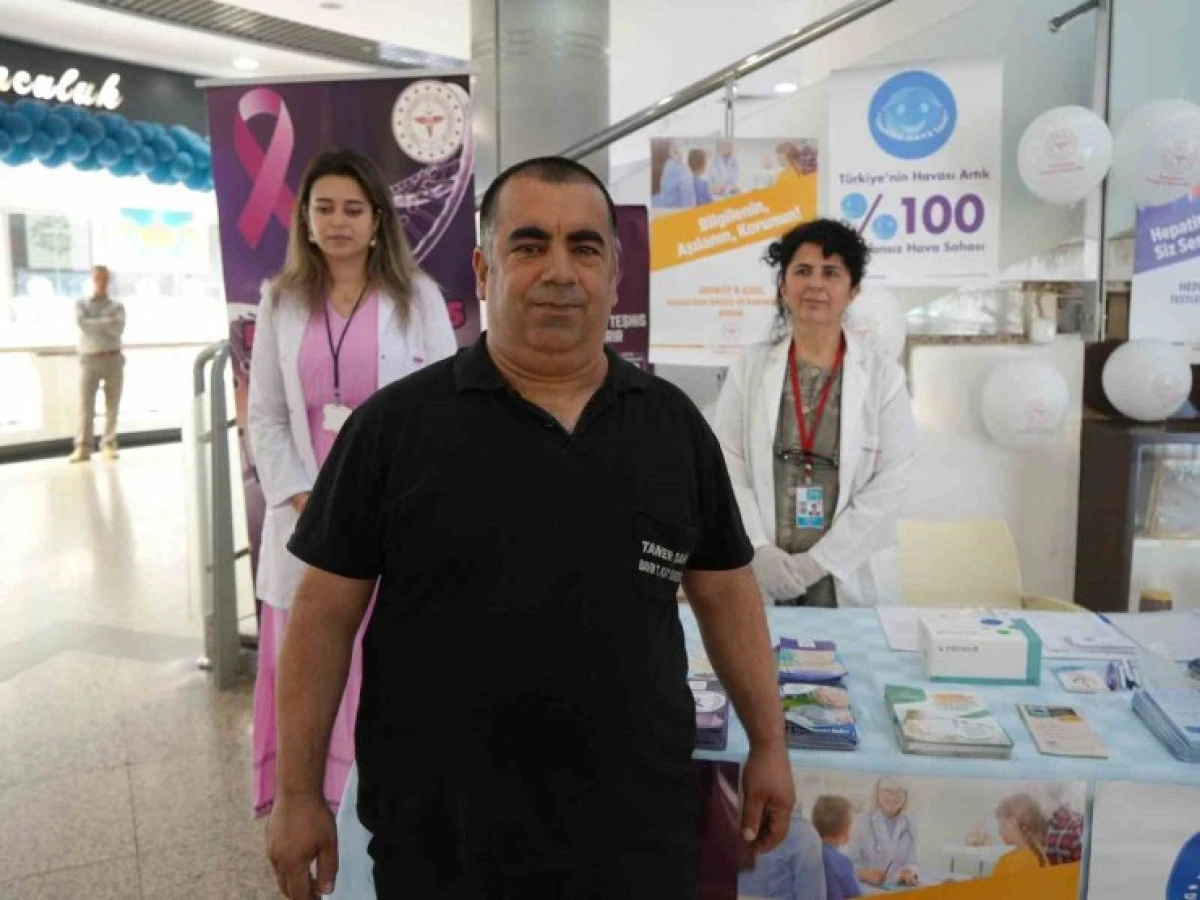 AVM’deki standı görünce karar verdi: 30 yıl sonra sigarayı bıraktı