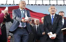 KILIÇDAROĞLU ADANA'DAN MEYDAN OKUDU: İSTER BEŞLİ ÇETE OLUN İSTER ELLİ BEŞLİ, KİM SOYDUYSA HEPSİNİN HESABINI SORACAĞIM