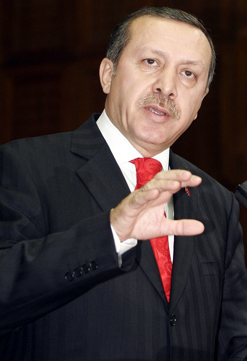 ERDOĞAN, 3 GENEL BAŞKAN YARDIMCISINI GÖREVDEN ALMAYI PLANLIYOR