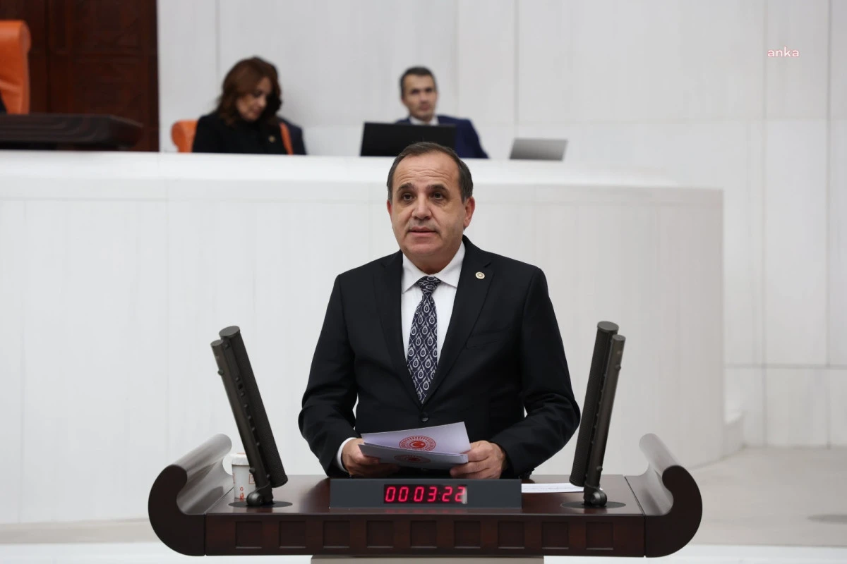 CHP'li Ateş: "Gelirleri düşürürken, vergileri artırırken gayet cömert olan iktidar, faizleri düşürürken eli sıkı davranıyor"