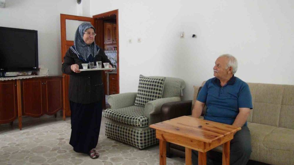 Uzaya gidecek Alper Gezeravcı’nın anne ve babası duygularını anlattı