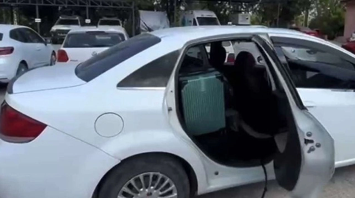 OSMANİYE'DE DURDURULAN 2 OTOMOBİLDE 38 KİLOGRAM 300 GRAM UYUŞTURUCU ÇIKTI
