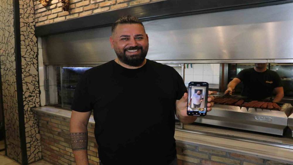 SICAĞI ANLATMAK İÇİN GÜNEŞTE KEBAP PİŞİRDİ, YÜZ BİNLERCE KİŞİ İZLEDİ