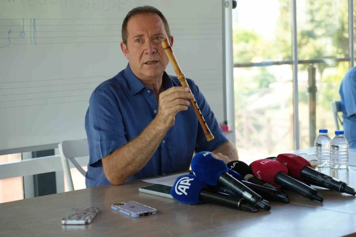 SÜMER EZGÜ'DEN MÜZİKTE KÜLTÜREL SEFERBERLİK ÇAĞRISI