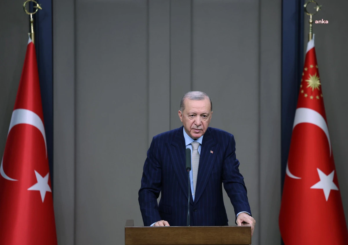 Cumhurbaşkanı Erdoğan: "Lozan'dan 102 yıl sonra ülkemizin kalkınma ve refah yolculuğu Türkiye Yüzyılı vizyonuyla devam etmektedir"