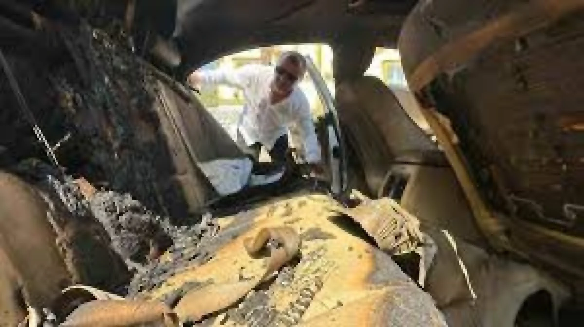 Antalya'da İş Adamının Otomobiline Molotoflu Saldırı