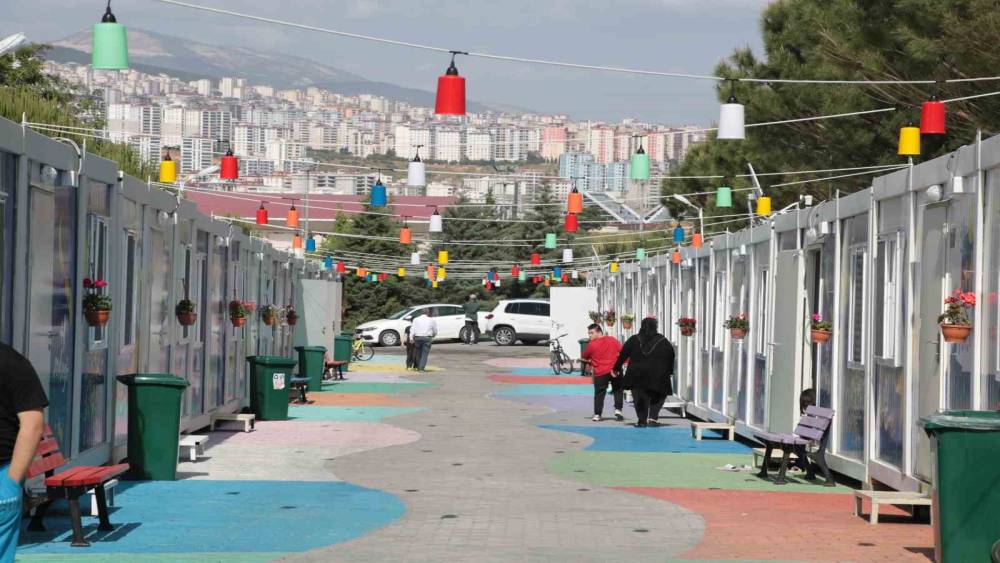 DOWN SENDROMLU ÇOCUKLAR VE AİLELERİNİN YENİ YAŞAM ALANI: ’ARTI BİR SOKAĞI’