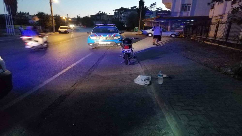 Manavgat’ta motosiklet kazası: 1 yaralı