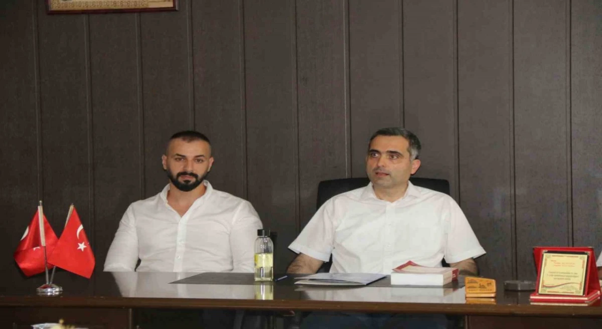 KOZANLI ŞEHİT AİLELERİNDEN 12 KAHRAMAN ASKER İÇİN DUA