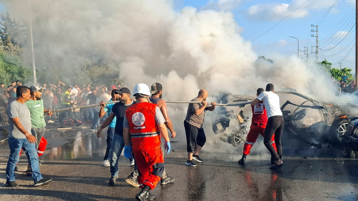 İSRAİL ÜST DÜZEY HAMAS YETKİLİSİNİ KOMŞU ÜLKEDE FÜZEYLE VURDU