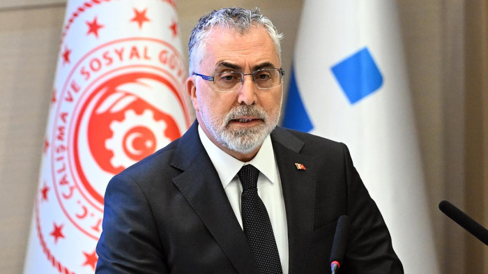 ERDOĞAN'IN TALİMATIYLA GÜNDEME GELDİ! BAKAN IŞIKHAN EN BORÇLU 5 BELEDİYEYİ AÇIKLADI