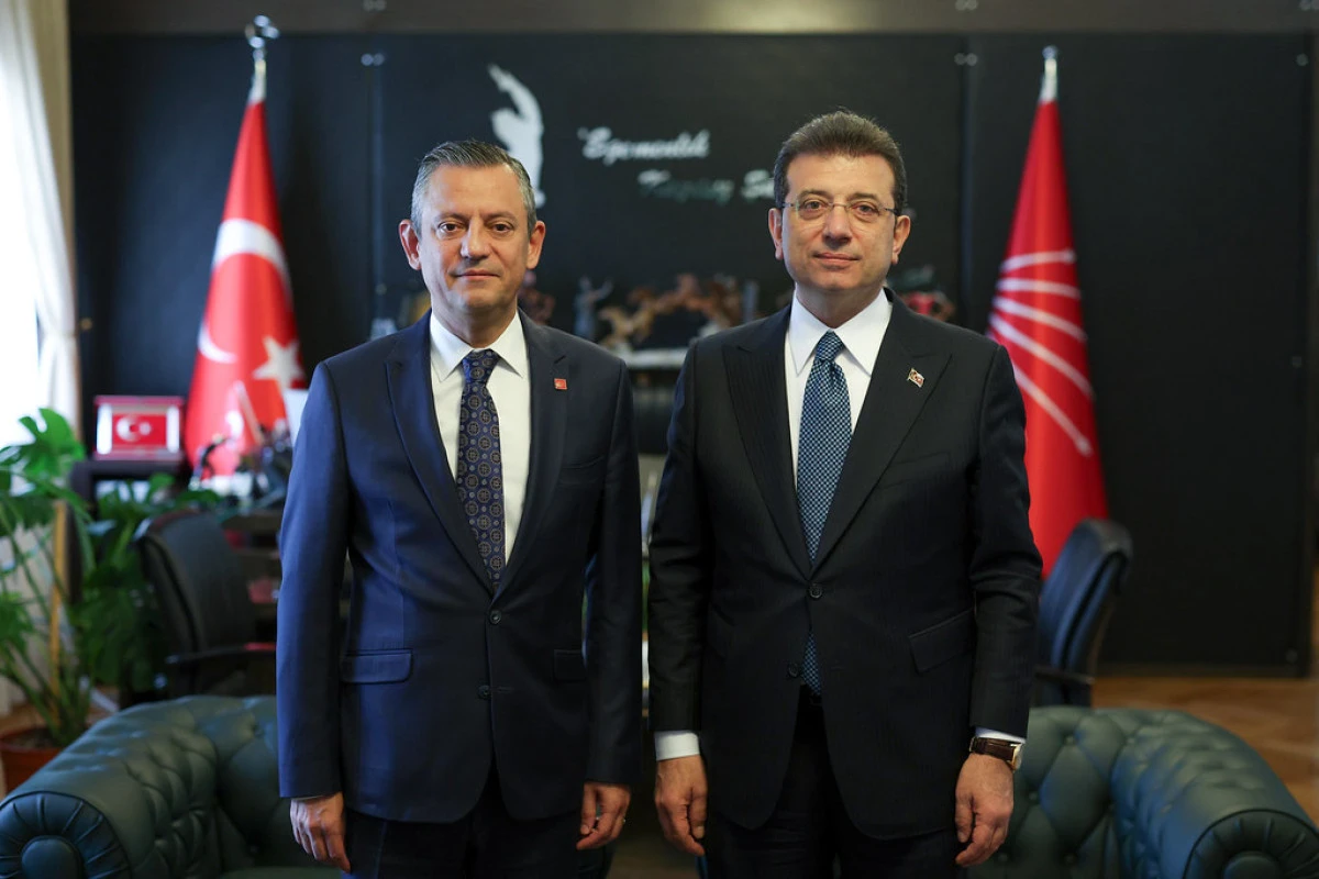 ÖZGÜR ÖZEL:İMAMOĞLU CUMHURBAŞKANI ADAYI OLMAZSA EN KUVVETLİ ADAY MANSUR YAVAŞ
