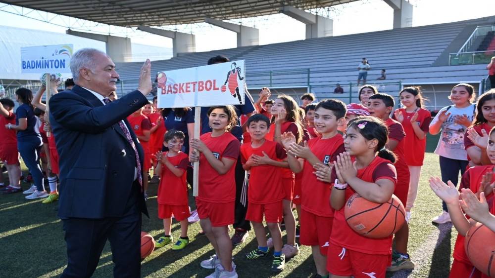 OSMANİYE BELEDİYESİ YAZ SPOR OKULLARI EĞİTİME BAŞLADI