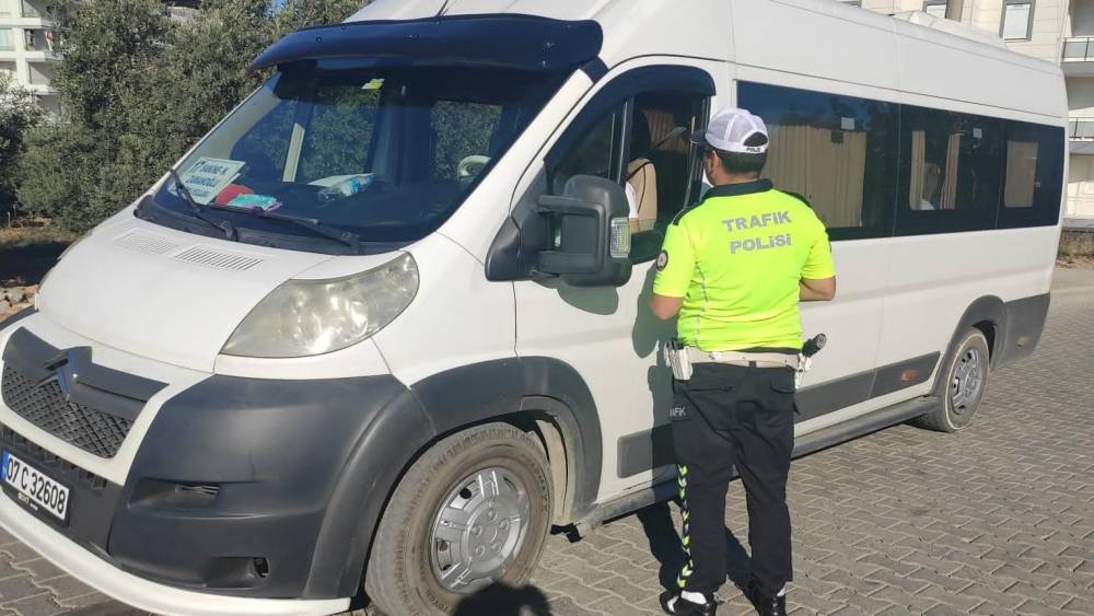 Gazipaşa’da okul servisleri denetlendi
