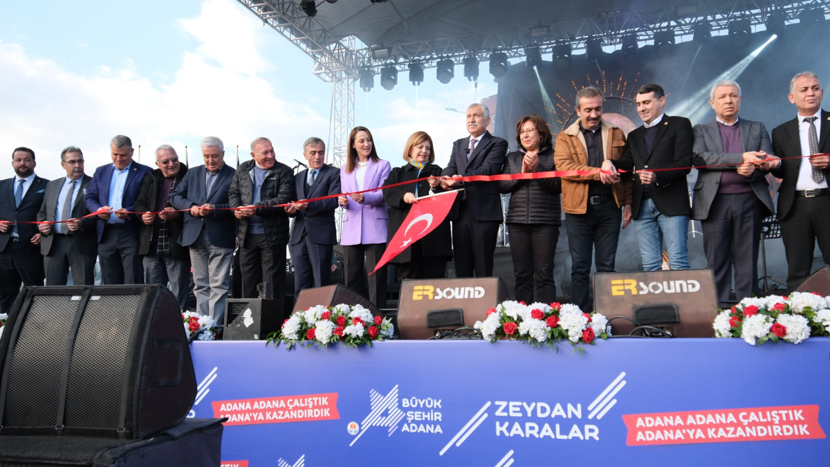 BAŞKAN ZEYDAN KARALAR, “HALKIMIZ İÇİN GECE GÜNDÜZ ÇALIŞMAYA DEVAM…”