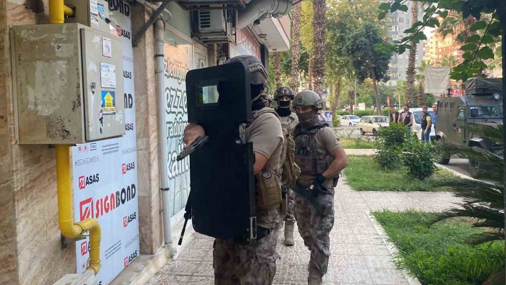 MERSİN MERKEZLİ 5 İLDE ORGANİZE SUÇ ÖRGÜTÜNE OPERASYON: 36 GÖZALTI KARARI