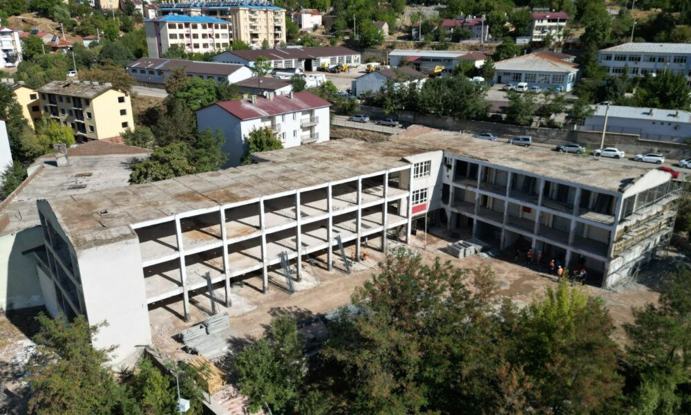UZMANLAR UYARDI, OKULLARDA YIKIM BAŞLADI