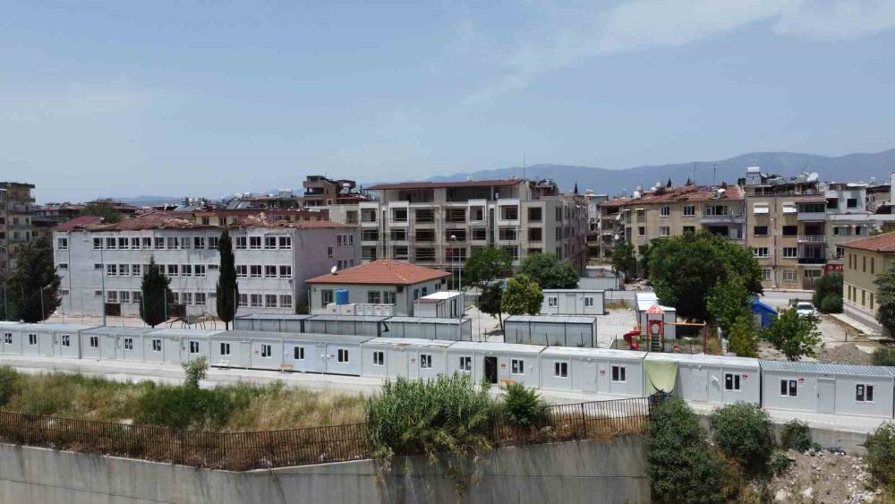 HATAY’DA SEÇİM KONTEYNERLERİ CUMHURBAŞKANLIĞI 2. TURU İÇİN HAZIR