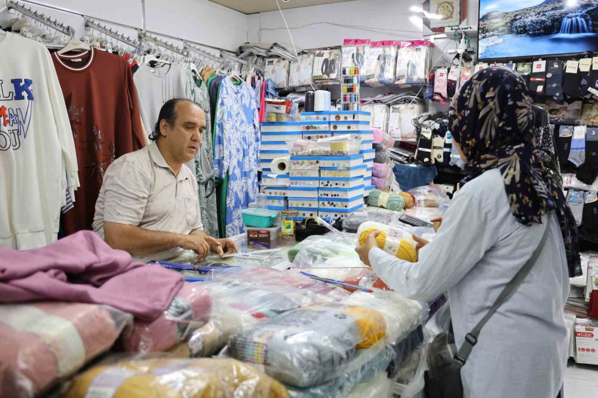 PREFABRİK ÇARŞIDA AFETZEDE VATANDAŞLARA BAYRAM ÖNCESİ İNDİRİM KAMPANYASI