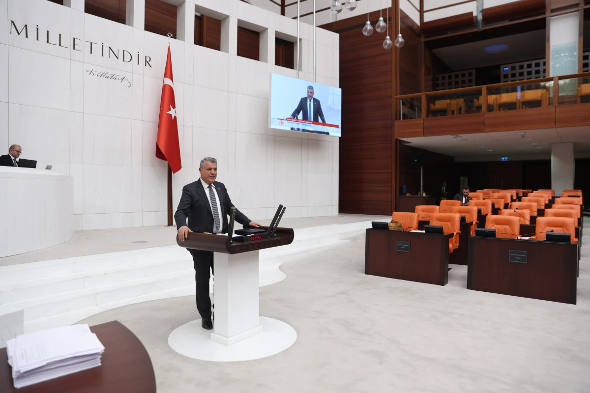 AYHAN BARUT'TAN SAĞLIK EMEKÇİLERİ İÇİN ÇÖZÜM ÇAĞRISI