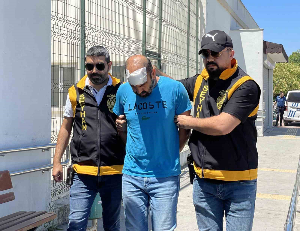 SEYHAN POLİSİ EVDE CEPHANELİK ELE GEÇİRDİ