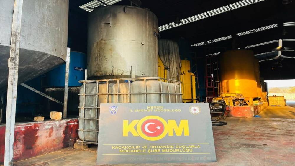 MERSİN’DE 30 BİN LİTRE KAÇAK AKARYAKIT ELE GEÇİRİLDİ