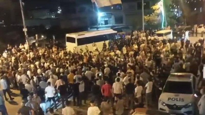DİLOVASI'NDA DÜN GECE MÜLTECİLER NELER YAPTI?AKILLARA FRANSA DENEMESİNİ GETİREN OLAY NEYDİ?